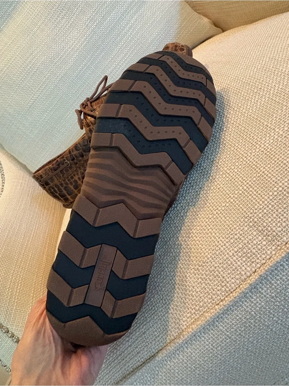 Ferrini Men’s Brown Leather Croc Embossed with Tie Boat Shoes Size 10